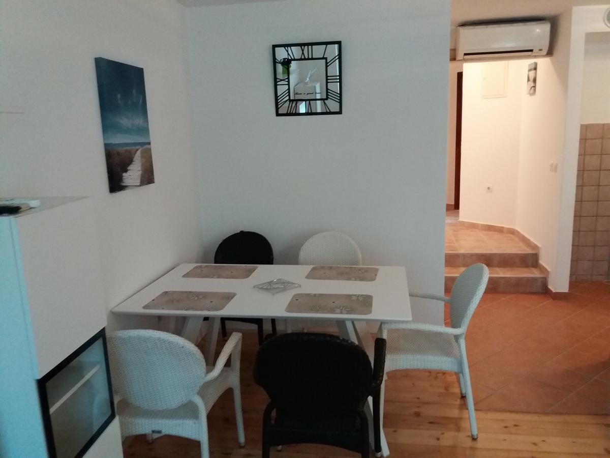 Apartman Marina Krvavica Exterior photo